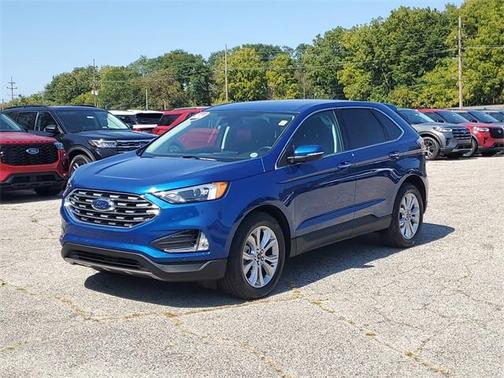 2024 Ford Edge Titanium