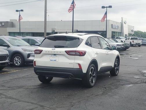 2025 Ford Escape ST-Line Select