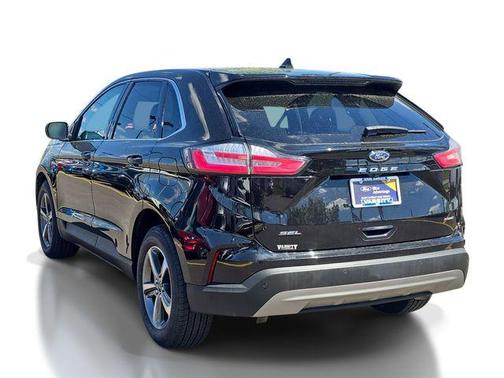 Black Metallic 2023 Ford Edge SEL