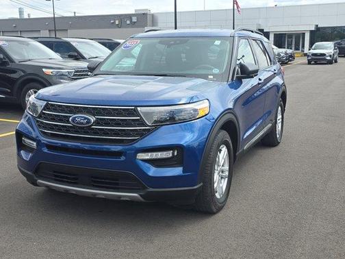 Blue Metallic 2023 Ford Explorer XLT