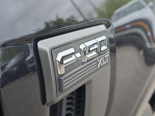 Black Metallic 2023 Ford F-150 XLT