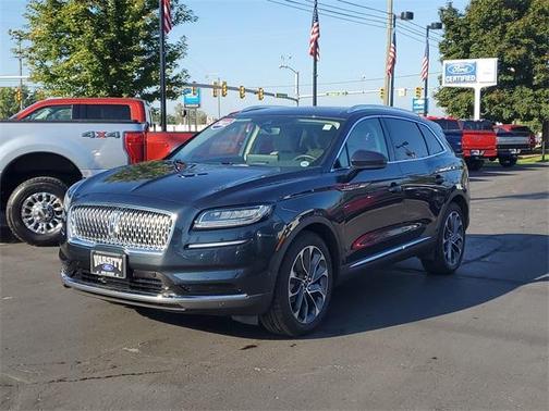 2022 Lincoln Nautilus Reserve