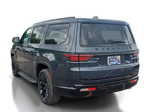 Riverrock Green 2022 Jeep Wagoneer Series II