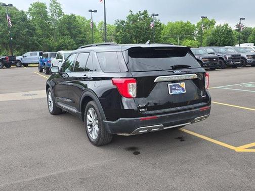 Black Metallic 2023 Ford Explorer XLT