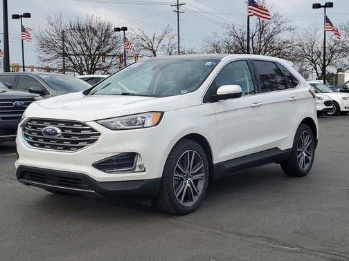 2020 Ford Edge Titanium