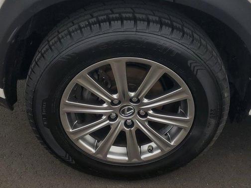 2018 Lexus NX 300h Base