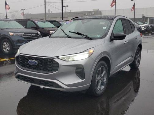 2023 Ford Escape ST-Line