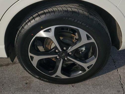 2023 Ford Escape ST-Line Elite