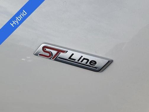 2023 Ford Escape ST-Line Elite