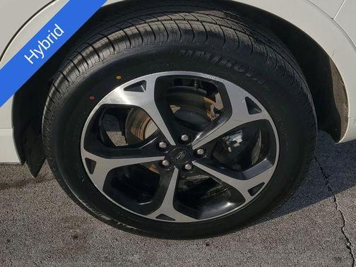 2023 Ford Escape ST-Line Elite