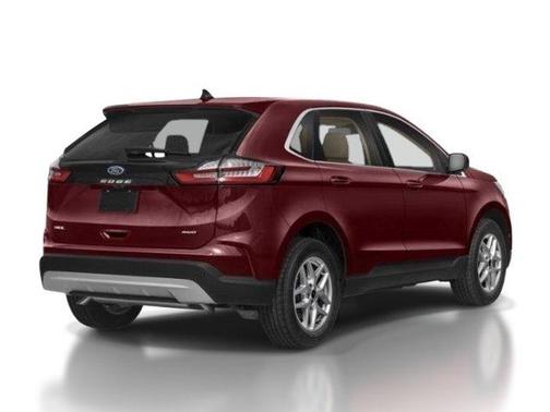 Silver Metallic 2023 Ford Edge SEL