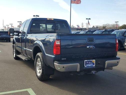 Blue 2016 Ford F-350 XLT
