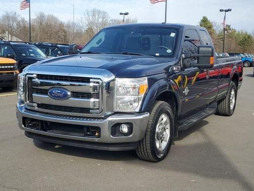 Blue 2016 Ford F-350 XLT
