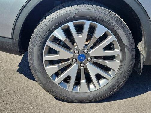 Silver Metallic 2022 Ford Escape Titanium
