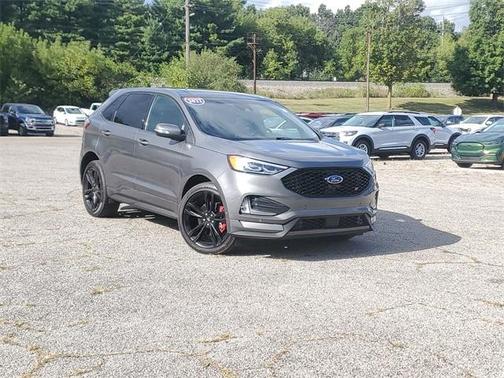 2022 Ford Edge ST