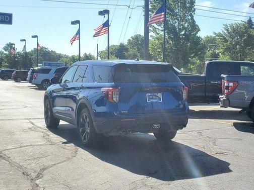 2022 Ford Explorer ST