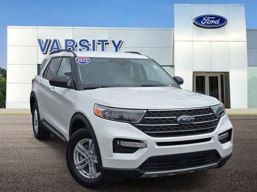 White Metallic 2023 Ford Explorer XLT
