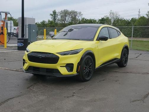 2025 Ford Mustang Mach-E Premium