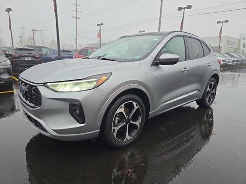 2023 Ford Escape ST-Line Select