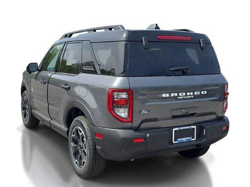 Carbonized Gray Metallic 2026 Ford Bronco Sport Outer Banks