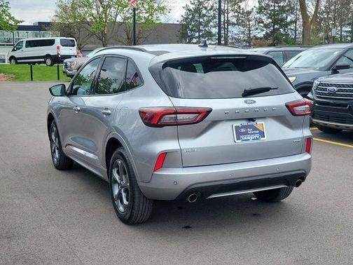 Silver Metallic 2024 Ford Escape ST-Line