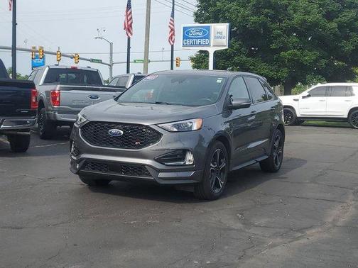 2023 Ford Edge ST