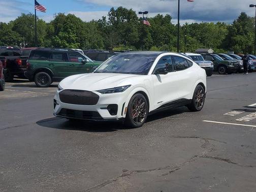 2025 Ford Mustang Mach-E GT