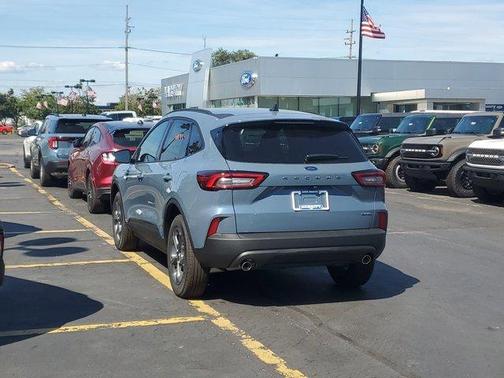 2025 Ford Escape ST-Line