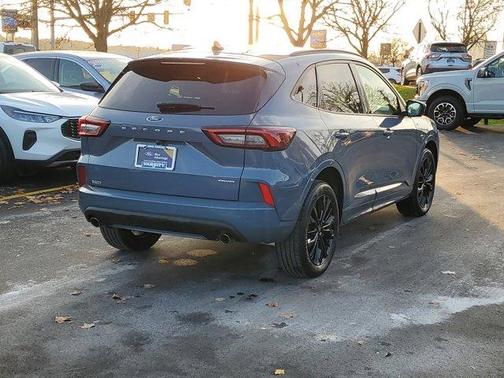 2023 Ford Escape ST-Line Elite