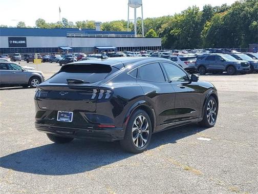 2022 Ford Mustang Mach-E Premium