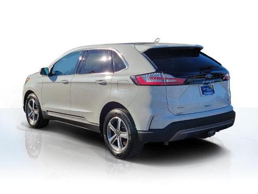 White Metallic 2024 Ford Edge SEL