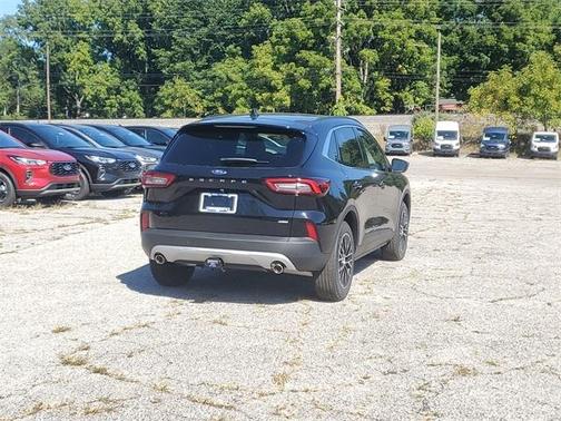 2025 Ford Escape PHEV
