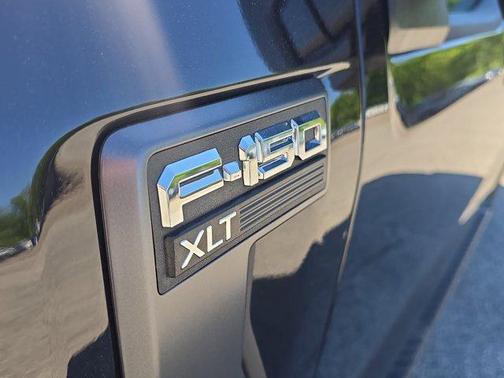 Black Metallic 2023 Ford F-150 XLT