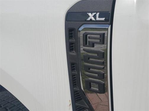2023 Ford F-250 XL
