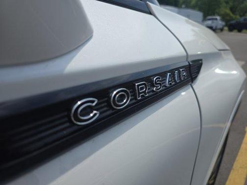 White Metallic 2025 Lincoln Corsair Premiere