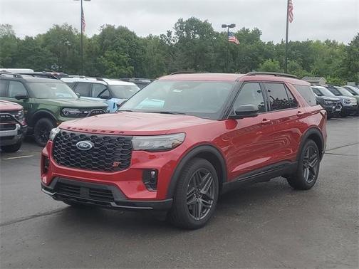 2025 Ford Explorer ST