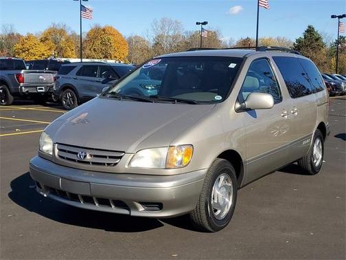 2002 Toyota Sienna 