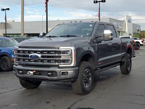 2023 Ford F-350 Platinum