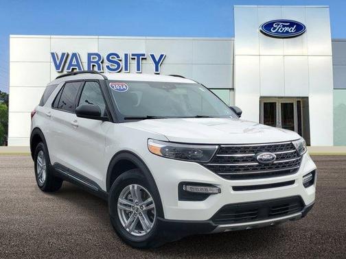 Star White 2024 Ford Explorer XLT
