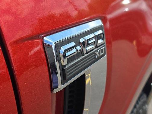 Chili Pepper Red 2023 Ford F-150 XLT