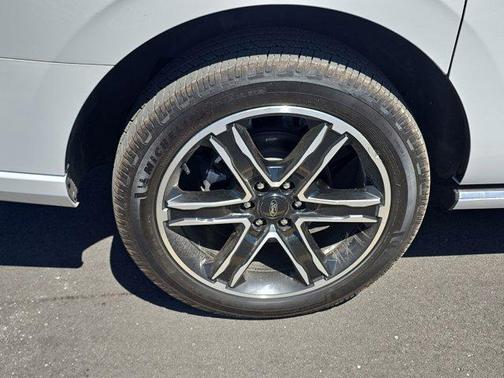 White Metallic 2023 Ford Expedition Max Platinum