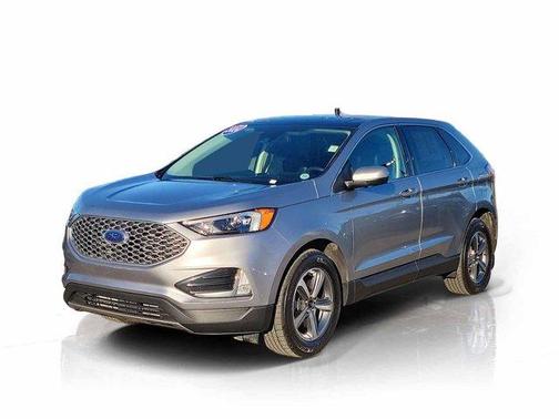 Silver Metallic 2024 Ford Edge SEL