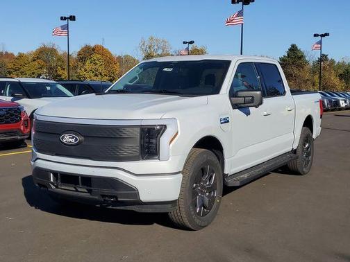 2025 Ford F-150 Lightning Flash