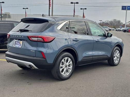 Vapor Blue Metallic 2023 Ford Escape Active
