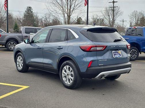 Vapor Blue Metallic 2023 Ford Escape Active