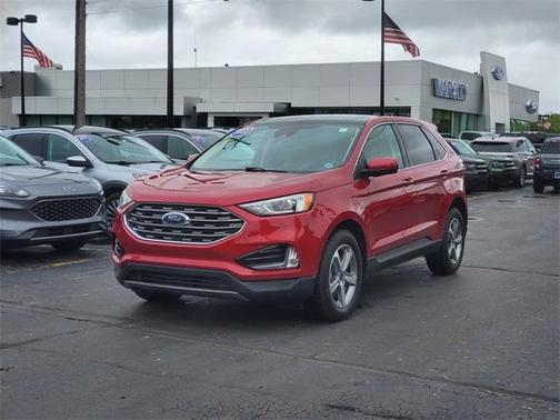 2022 Ford Edge SEL