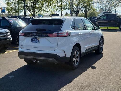Oxford White 2023 Ford Edge SEL
