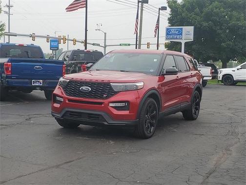 2022 Ford Explorer ST