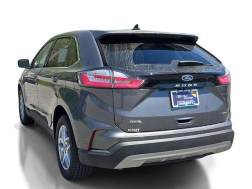 White Metallic 2020 Ford Edge SEL