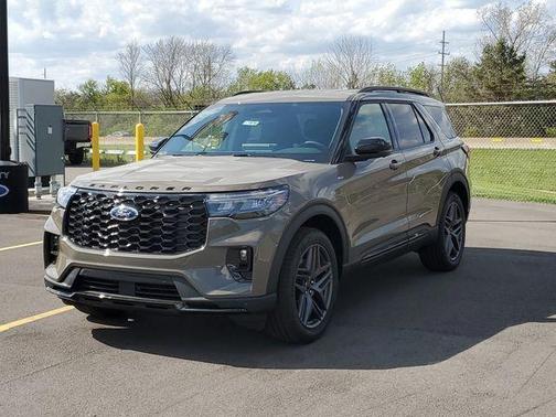 Gray 2026 Ford Explorer ST-Line